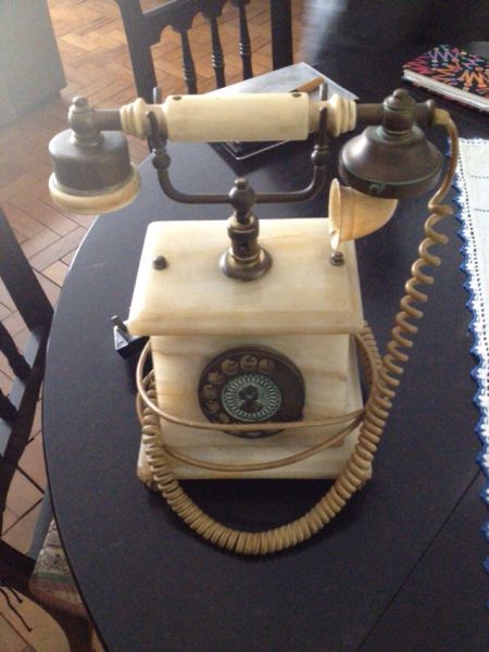 Telefone
