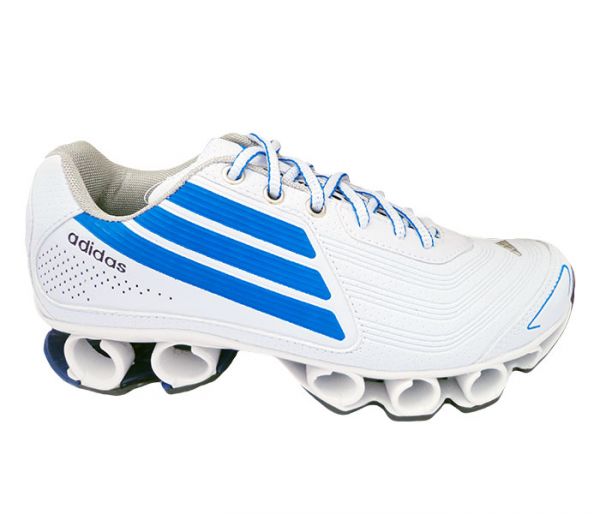 Tênis Adidas Titan Branco e azul
