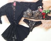 Hoby em Tule com Renda