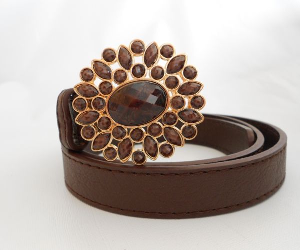 Cinto médio com pedras marrom- Ref 38
