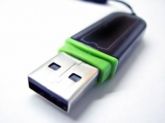 Pen drive botavel, com windows 10 mais ativador