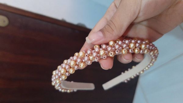 Tiaras de luxo nude e dourado