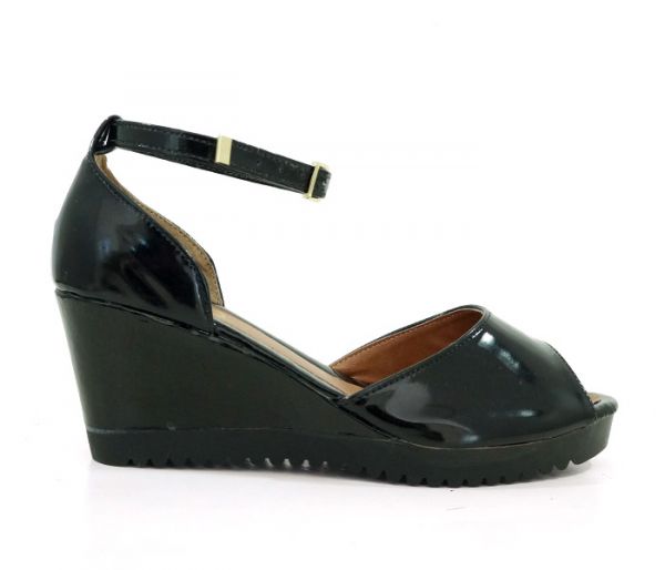 Sandália Feminina Plataforma Doma Shoes Verniz Preto