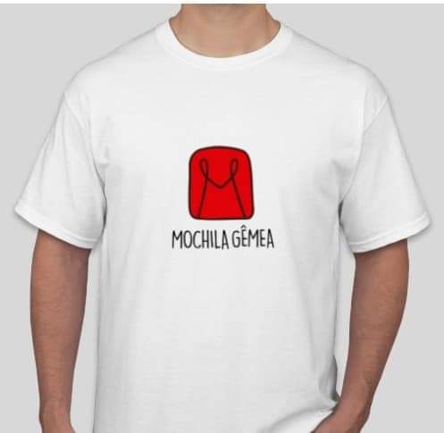 Camiseta Mochila Gêmea