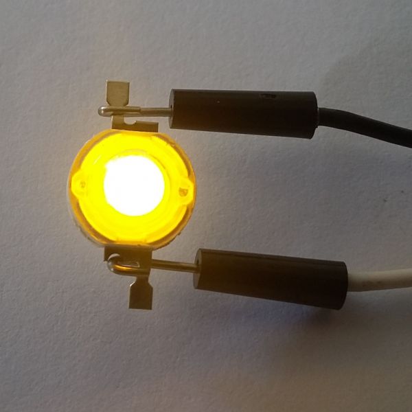 LED Amarelo - Base 8mm - 3w