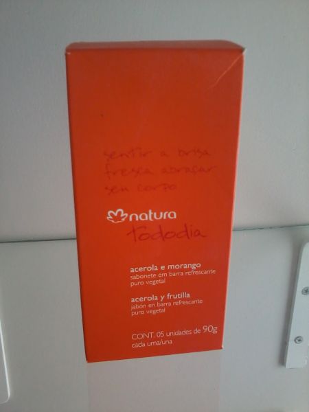 sabonete em barra acerola e morango