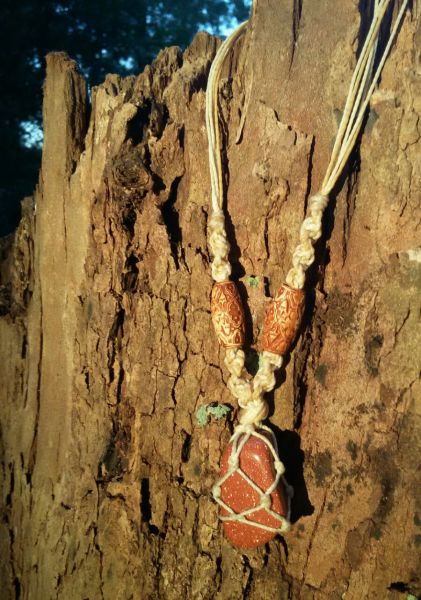 Pedra do Sol com miçanga