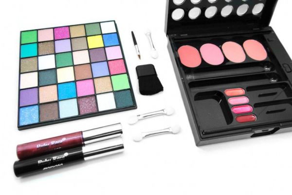 Kit Completo 36 Sombras linha GLAMOUR - Ruby Rose