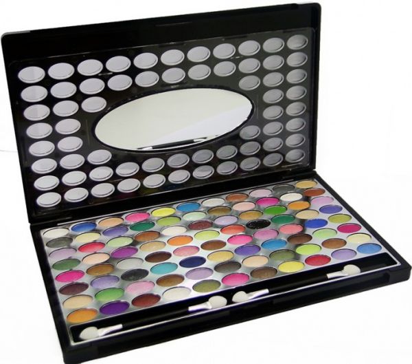 Kit de Sombras Glamour Ruby Rose por apenas R$39,90 a unidade.