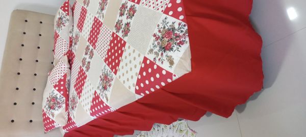 Colcha de casal com babado