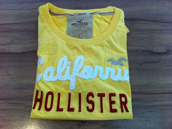 Camiseta Feminina HOLLISTER