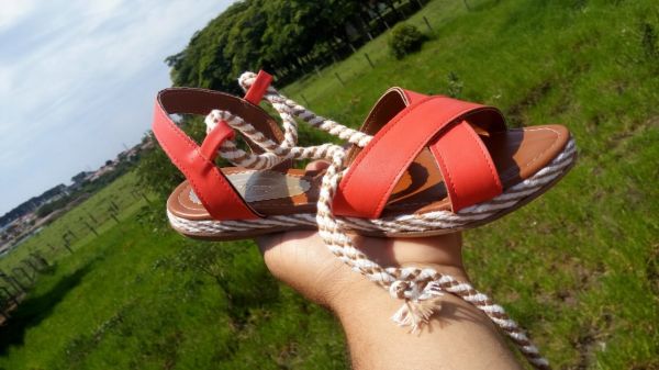Sandálias Rasteira de Amarrar