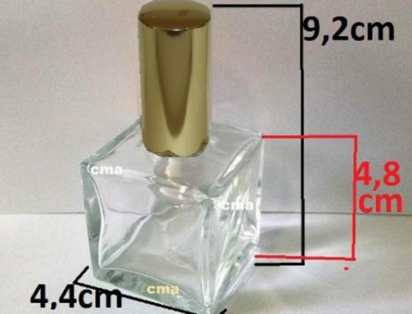 1 Frasco Cube De Perfume De Luxe Em Vidro 50ml