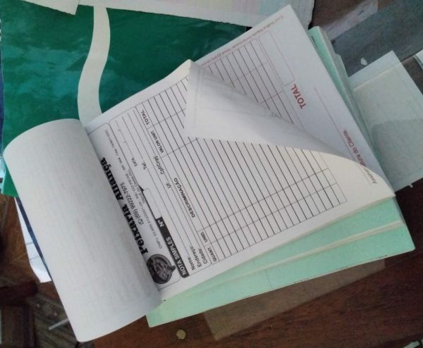 TALÕES DE CONTROLE, R$ 17,00. 19 X 15. 1 OU 2 VIAS 10 UNIDADE