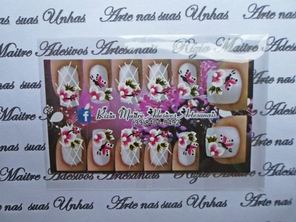 Adesivo para Unha - Flor com Rendinha e Borboleta