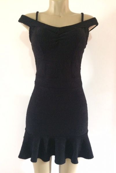 Vestido Jacquard Curto Babado Peplum