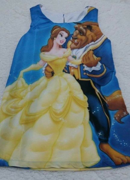 Vestido Trapézio A Bela e  A Fera