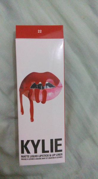 KIT KYLIE JENNER