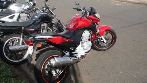 CB 300 2011