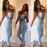 Calça jeans cós alto costura vertical na perna