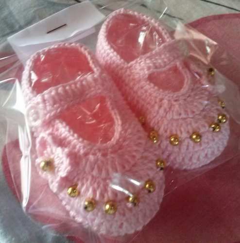 Sapatinho De Crochê Modelo Pedrinhas Preciosas