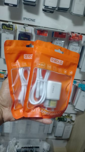 Kit Carregador Ok Gold - Tipo C - V8 e Iphone