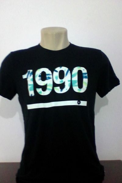 Cod : 46 - Camiseta Hollister - M