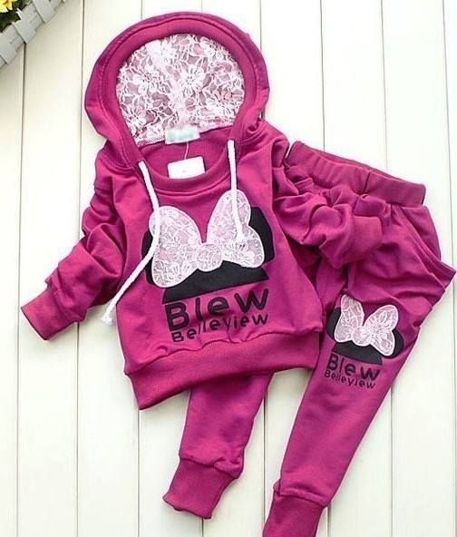 Conjunto Menina Minie com touca