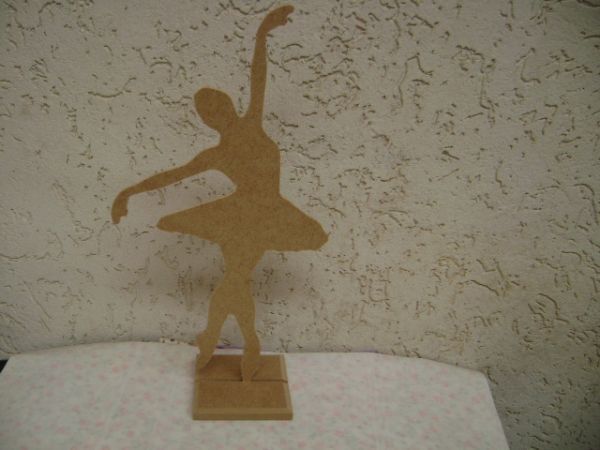 BAILARINA REF 02