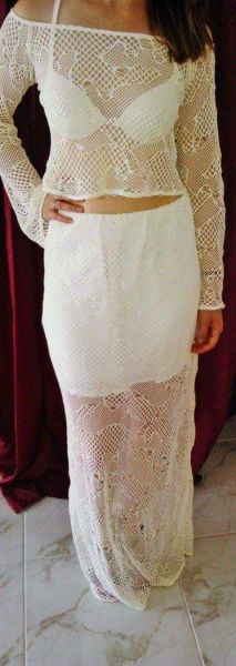 Conjunto cropped e saia de crochê