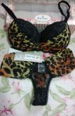 PRETO detalhes animal print
