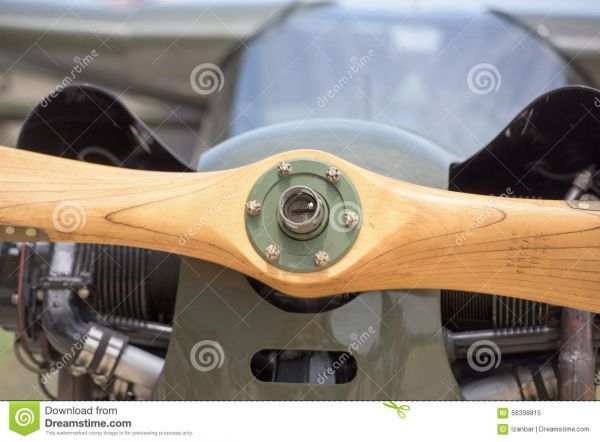 HÉLICES DE MADEIRA SOB ENCOMENDA PARA AERONAVES EXPERIMENTAIS