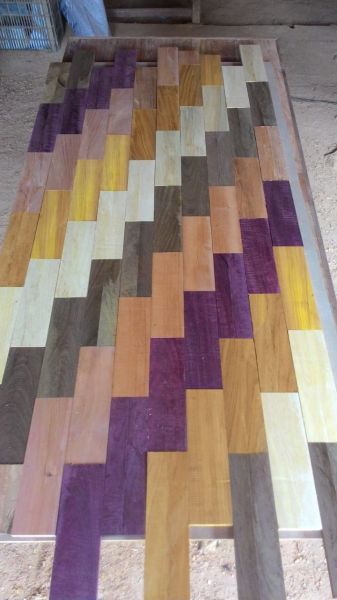 MESA DECORADA EM DIVERSOS TAMANHOS