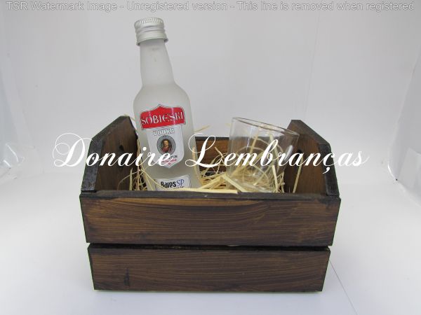 Kit Especial Caixote Mini Vodka