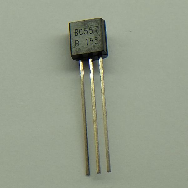 Transistor BC557