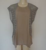BLUSA COM RENDA