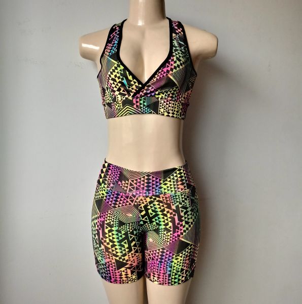 Conjunto Fitness Top + Bermuda Estampados