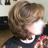 Peruca cabelo natural castanho claro 30cm com franja