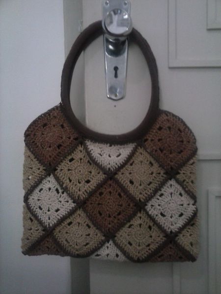 bolsa de mão bordada