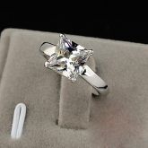 Luxurious Women's Square Austrian Crystal Wedding Rings #02046000