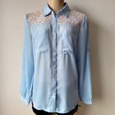 CAMISA FEMININA COM DETALHE EM  RENDA