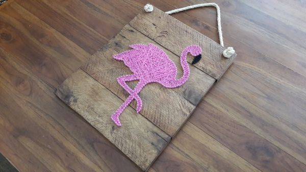 quadro string art flamingo