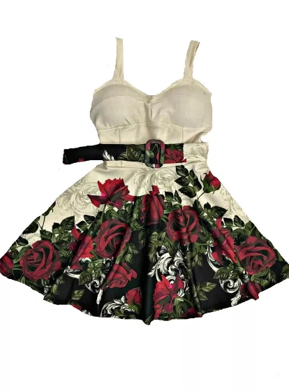 Vestido Curto Com Cinto Boneca Rodado Em Neoprene De Alcinha