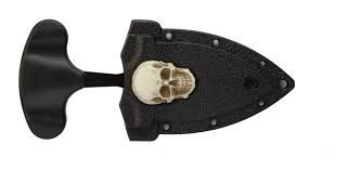 Adaga Caveira Mini Pescoço