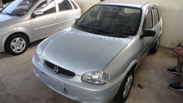 CORSA WIND 2000 GASOLINA 4 PORTAS