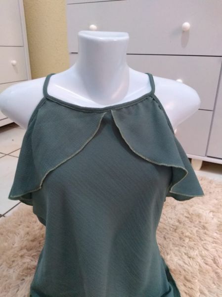 BLUSA COM BABADO