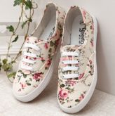 Tênis Feminino Em Cinco CoresLindas Click EVeja FRETE GRATIS