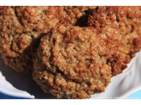 BISCOITO DE MAÇA, CRAVO E CANELA - 500 gramas