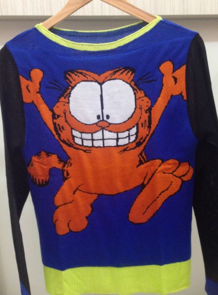 blusa garfield azul