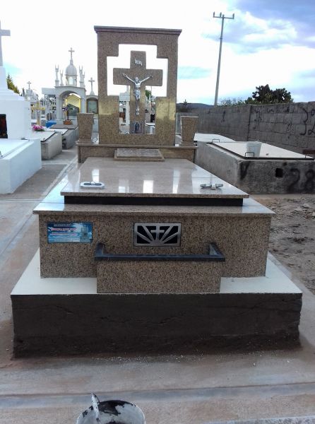 Placa em granito gravado em baixo relevo 30x50 foto 9x12